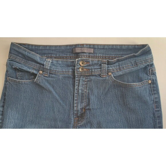 Nine West Bootcut Back Flap Pockets Women's size 16 Dark Wash Blue Denim jeans - Picture 2 of 13